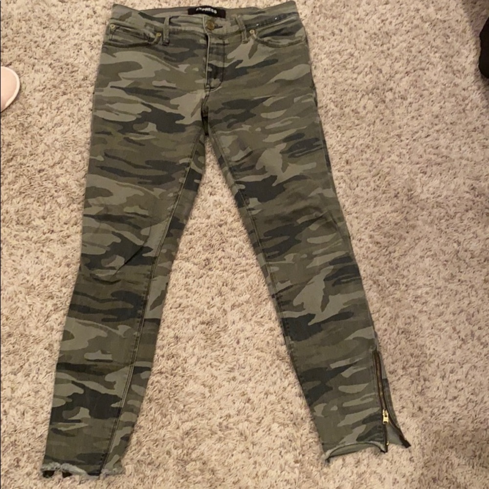Express camo 5 pocket size 4R